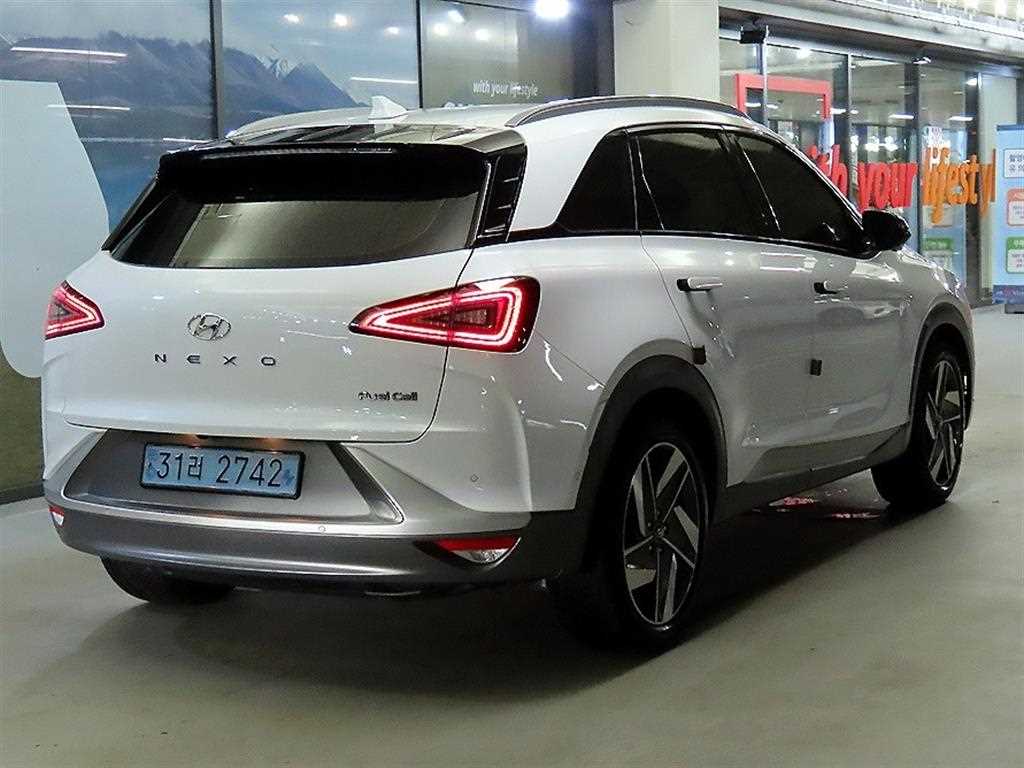HYUNDAI Nexo - Vista 4