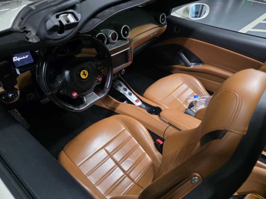 Ferrari California - Vista 11