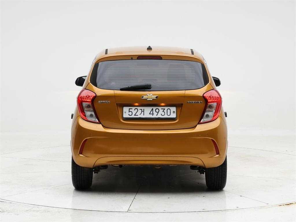 Chevrolet Spark - Vista 5