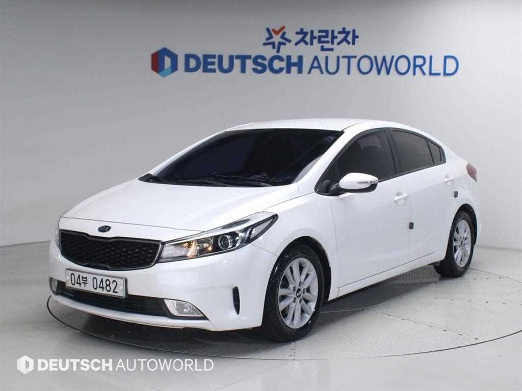 KIA K3 2016 Blanco - Importación desde Corea - HF Imports Iquique - Foto 1