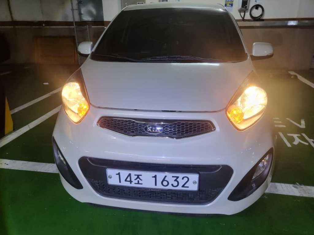 KIA Morning 2012 Blanco - Importación desde Corea - HF Imports Iquique - Foto 1