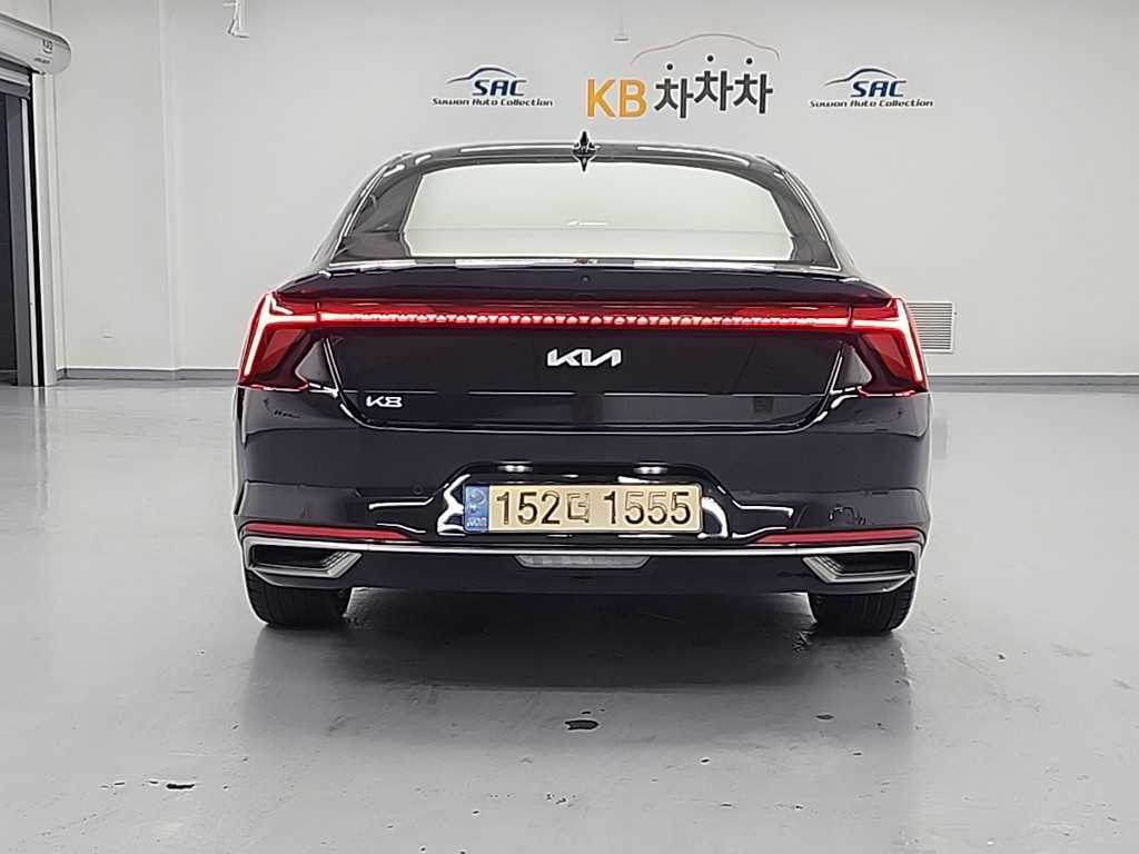 KIA K8 - Vista 3