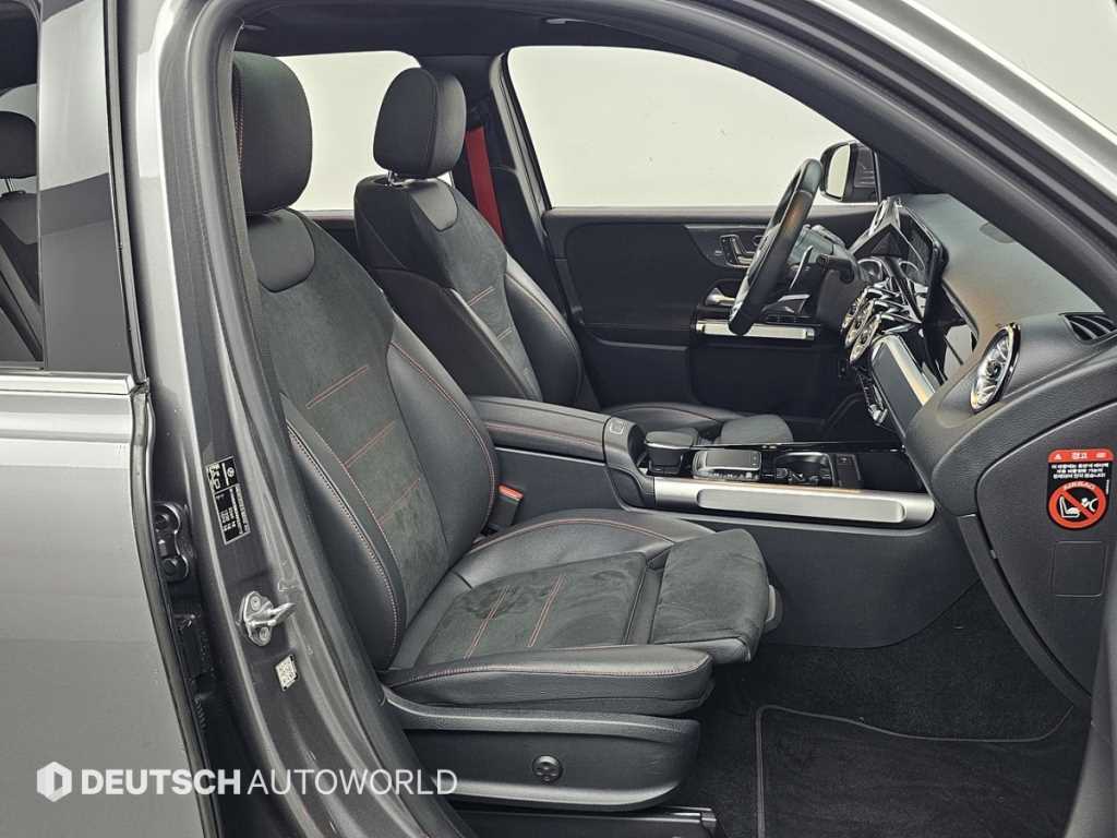 Mercedes Benz GLB Class - Vista 10