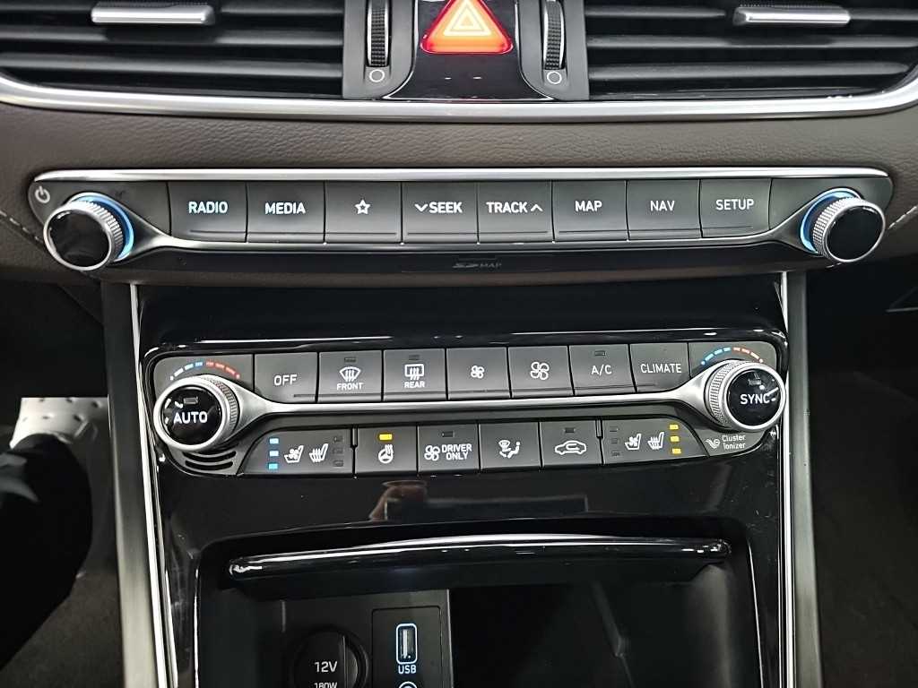 HYUNDAI Grandeur - Vista 10