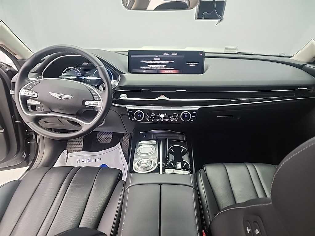 Genesis G80 - Vista 7