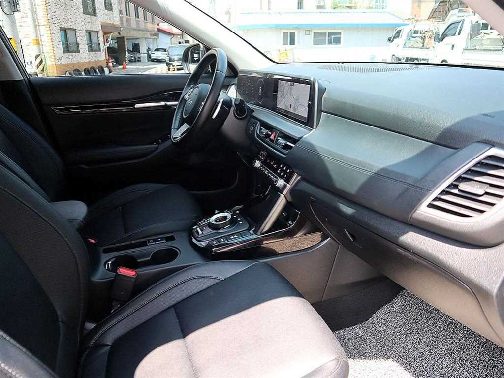 KIA Seltos - Vista 12