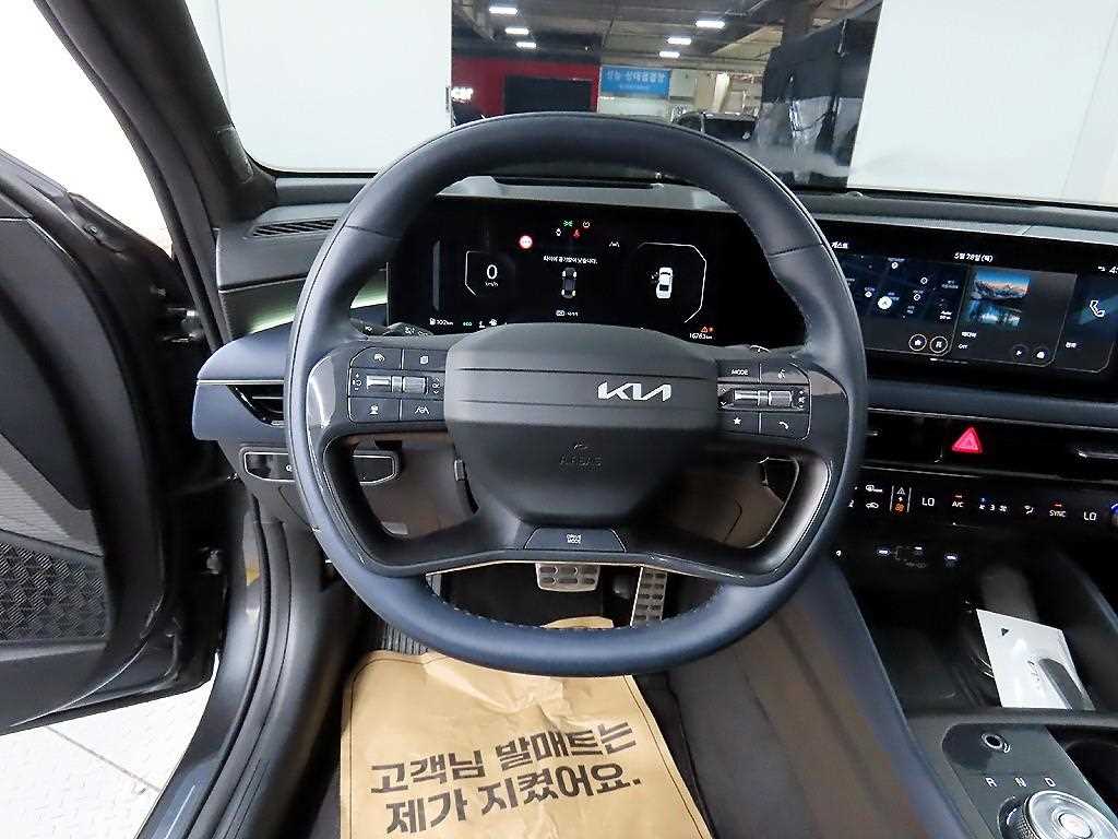 KIA K8 - Vista 9