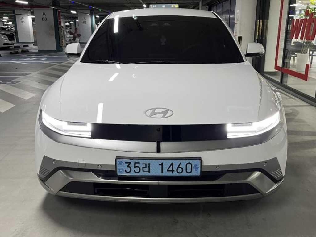 HYUNDAI Ioniq 5 - Vista 2