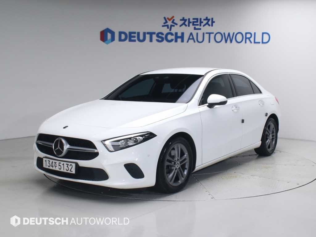 Mercedes Benz A Class 2020 Blanco - Importación desde Corea - HF Imports Iquique - Foto 1