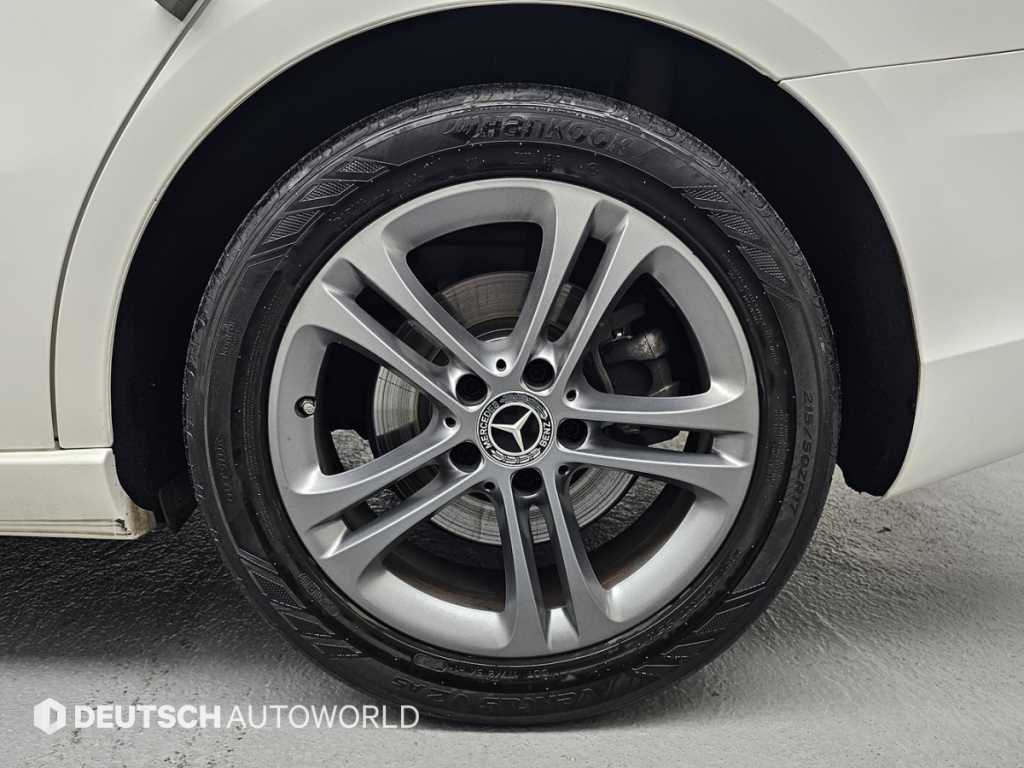 Mercedes Benz A Class - Vista 5