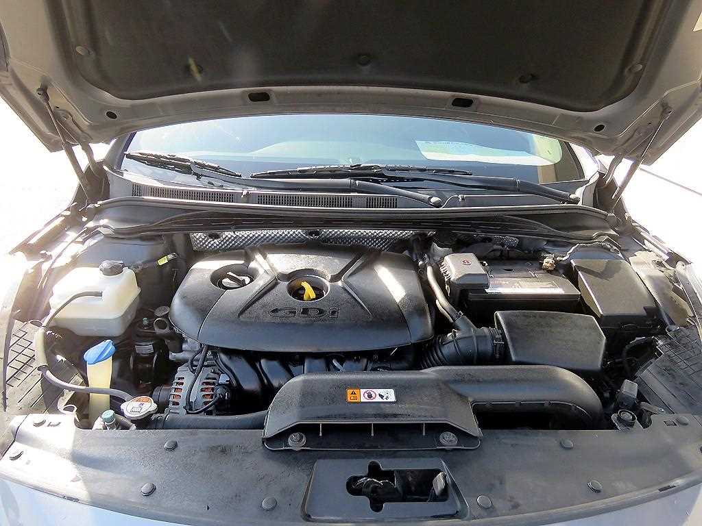 HYUNDAI i40 2012 Gris - Importación desde Corea - HF Imports Iquique - Foto 18