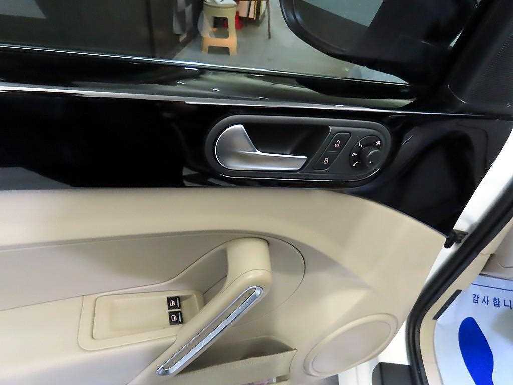 Volkswagen Beetle 2013 Blanco - Importación desde Corea - HF Imports Iquique - Foto 16