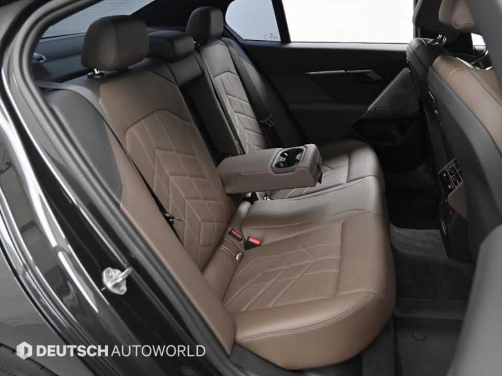 BMW 5 Series - Vista 12