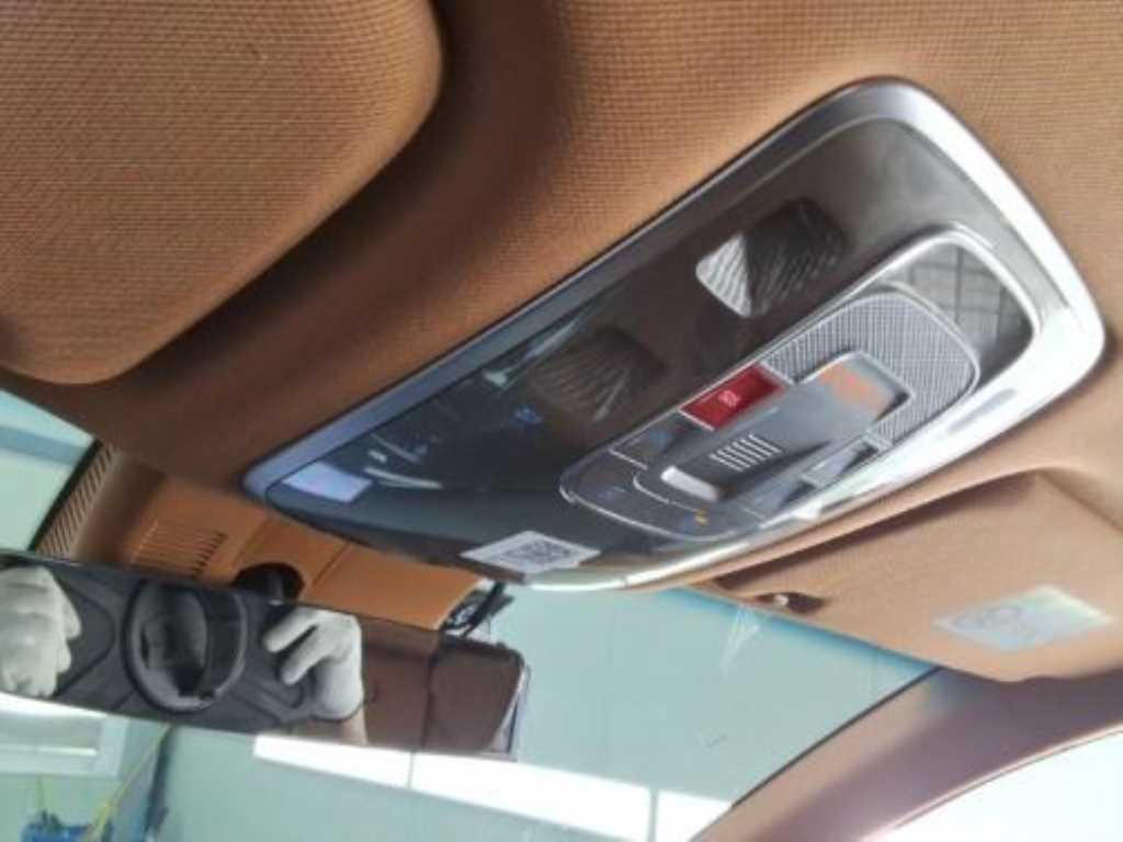 Genesis GV80 - Vista 4