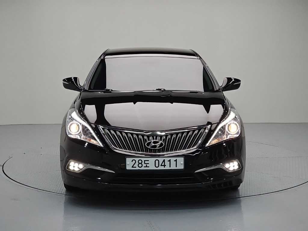 HYUNDAI Grandeur - Vista 2