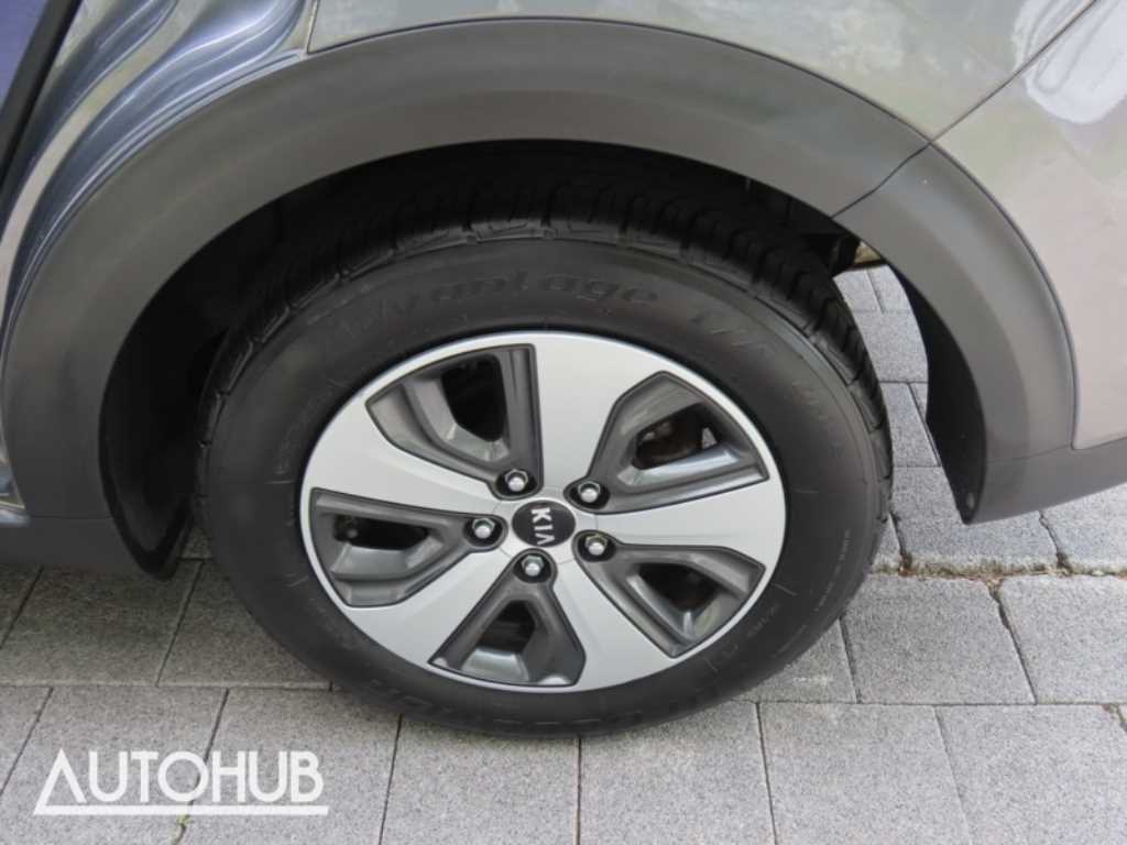 KIA Niro 2017 Gris - Importación desde Corea - HF Imports Iquique - Foto 17