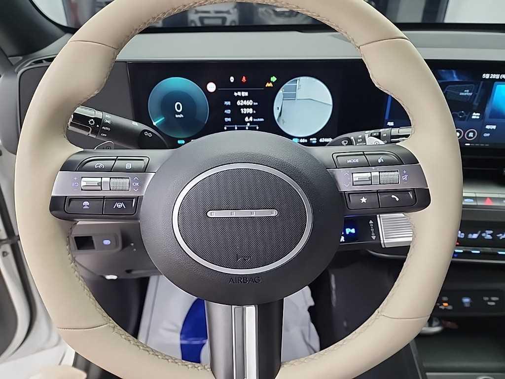 HYUNDAI Kona - Vista 9