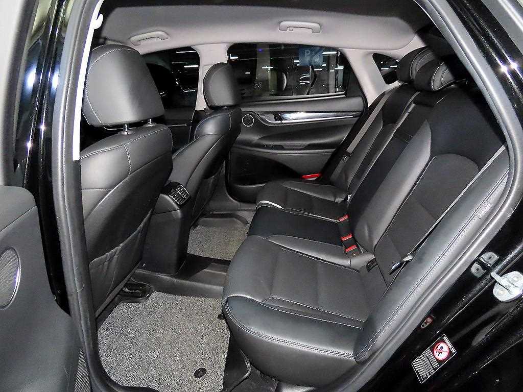 HYUNDAI Grandeur - Vista 7