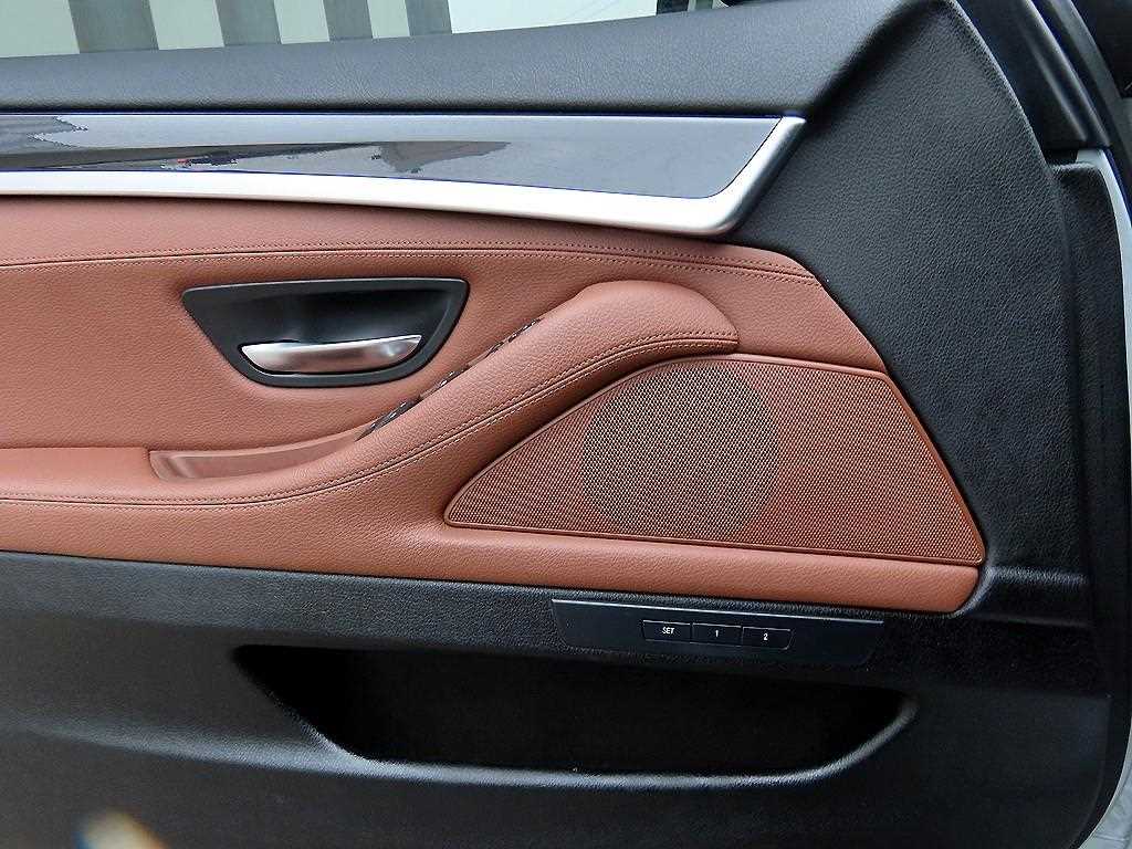 BMW 5 Series - Vista 12