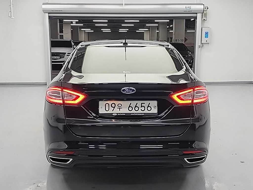 Ford Fusion - Vista 3