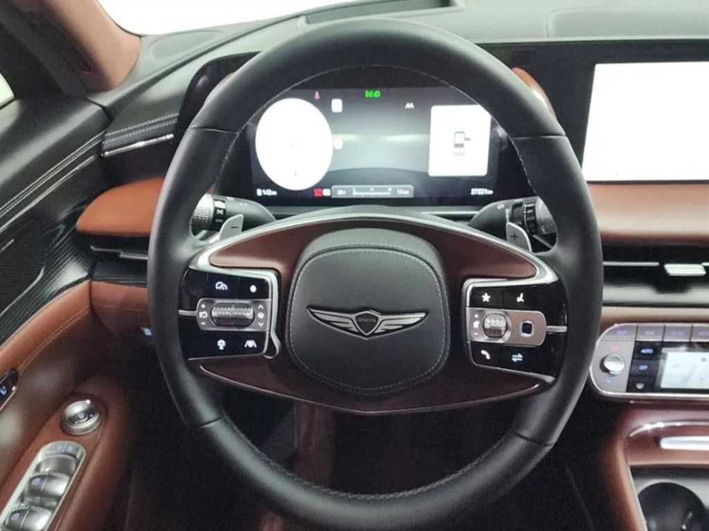 Genesis G90 - Vista 5
