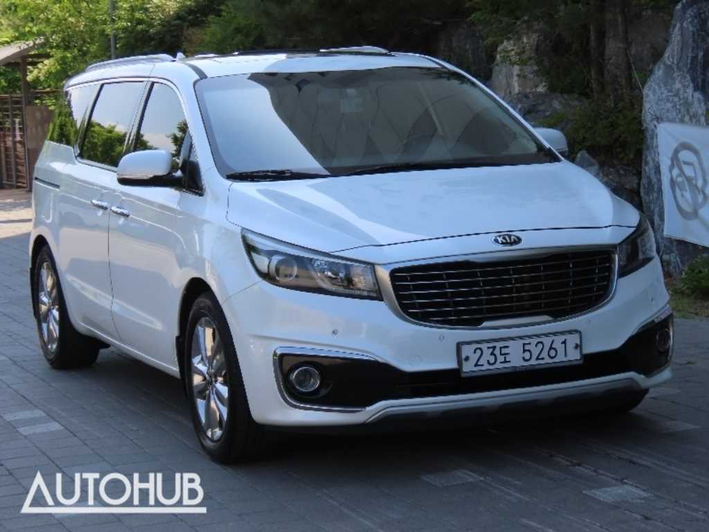 KIA Carnival - Vista 2