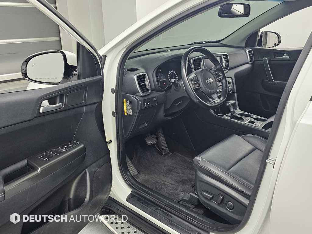 KIA Sportage - Vista 11