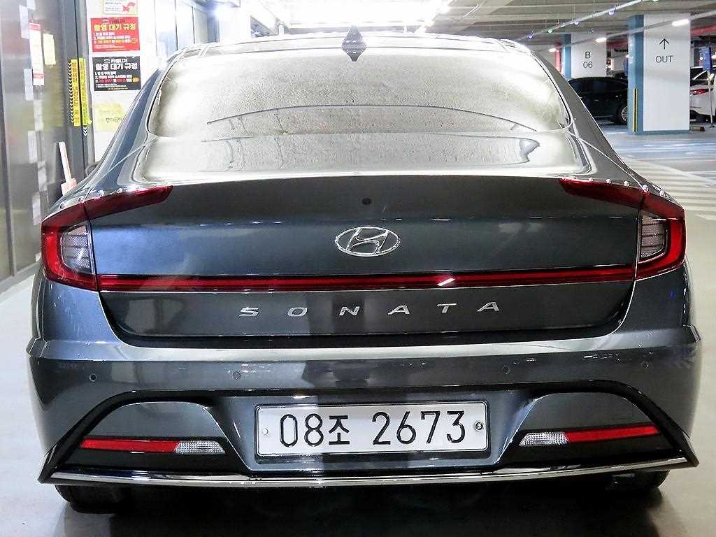 HYUNDAI Sonata - Vista 5