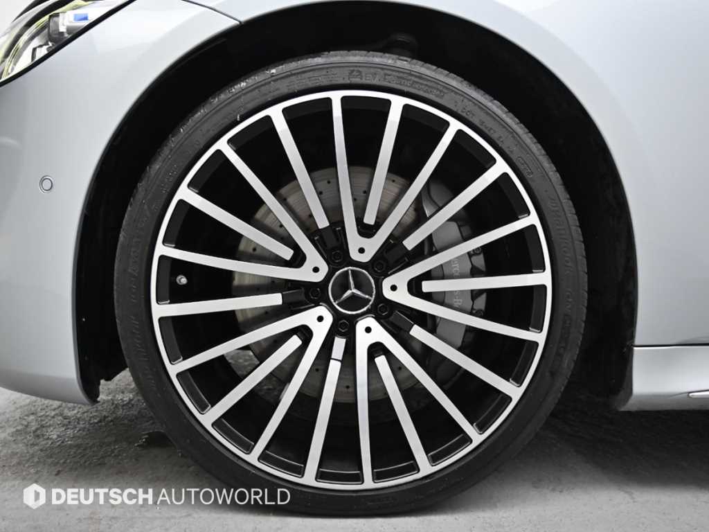 Mercedes Benz S Class - Vista 5