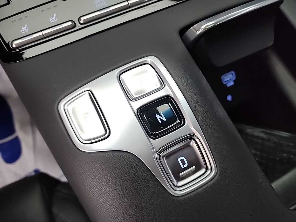 HYUNDAI Grandeur - Vista 8
