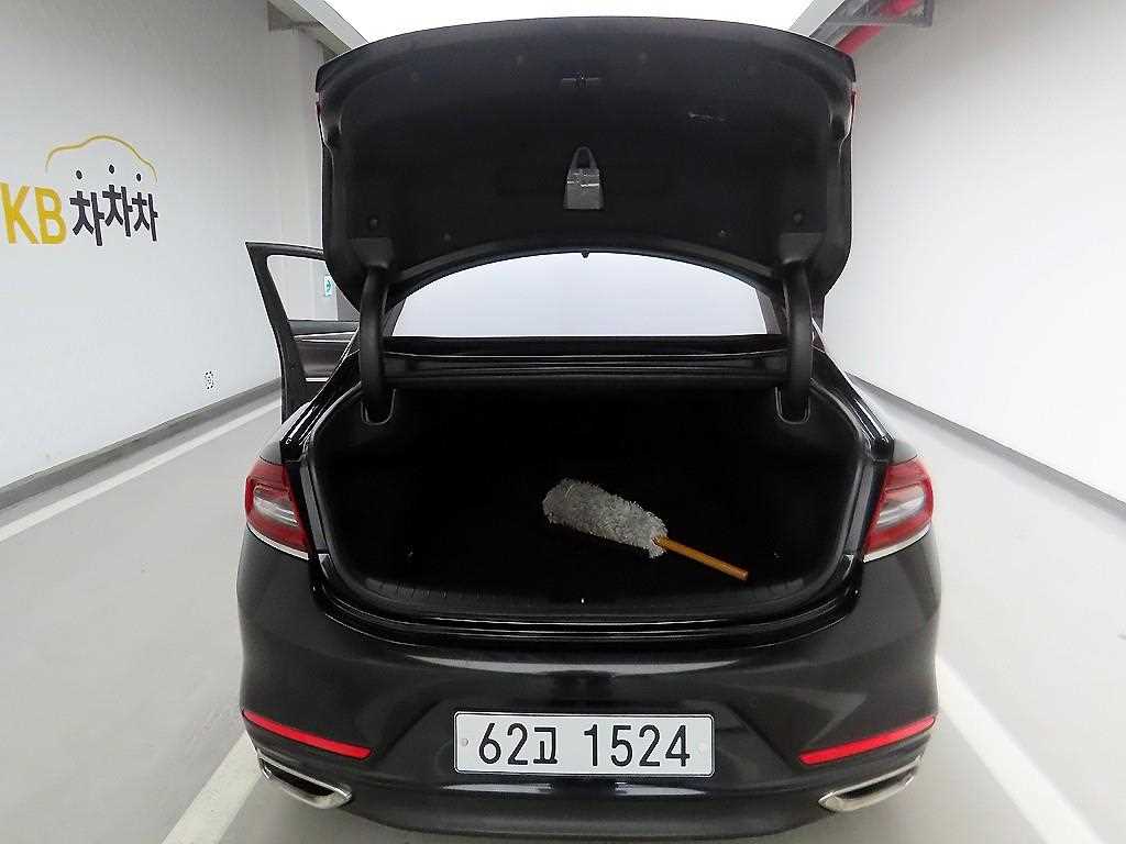HYUNDAI Grandeur - Vista 5