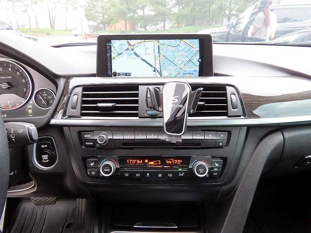 BMW 3 series 2015 Gris - Importación desde Corea - HF Imports Iquique - Foto 13