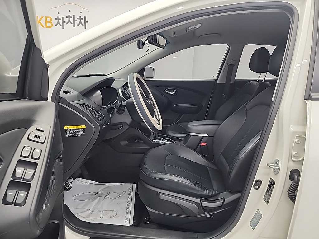 HYUNDAI Tucson - Vista 11