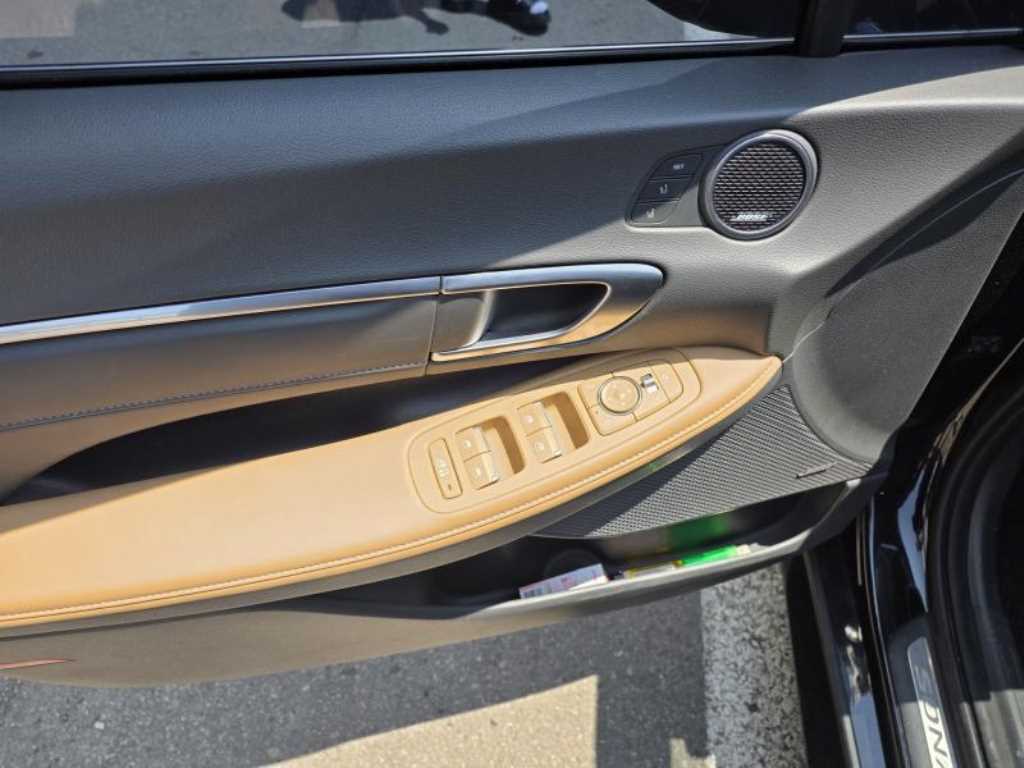 HYUNDAI Sonata - Vista 5
