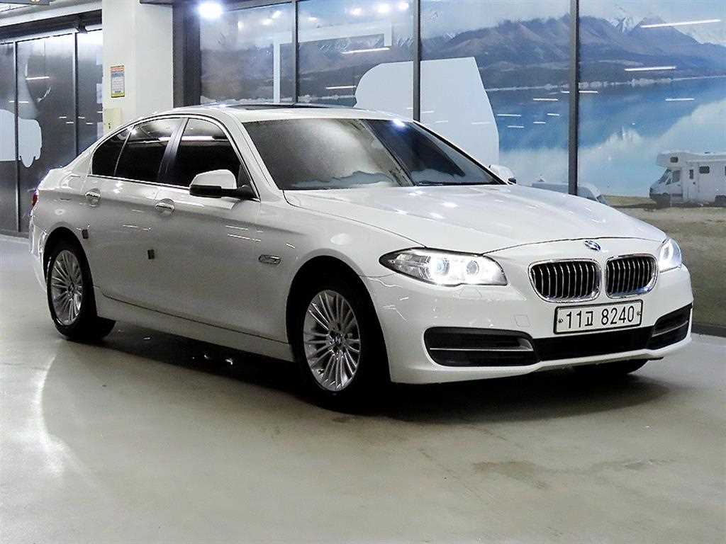 BMW 5 Series - Vista 2