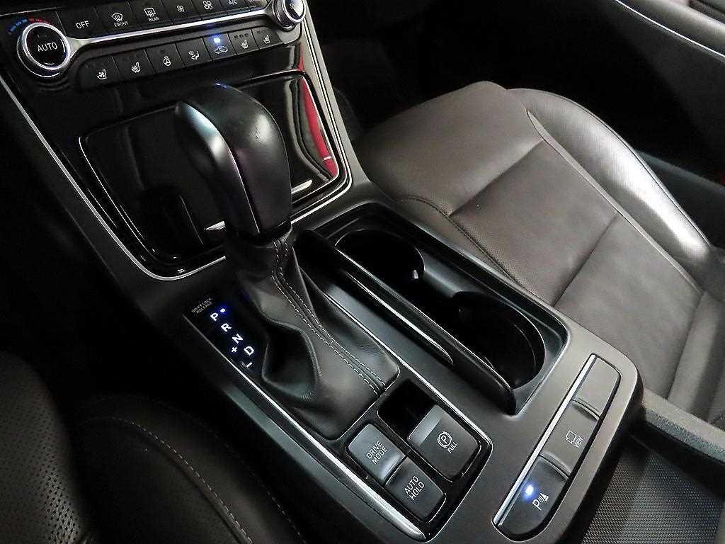 HYUNDAI Grandeur - Vista 10