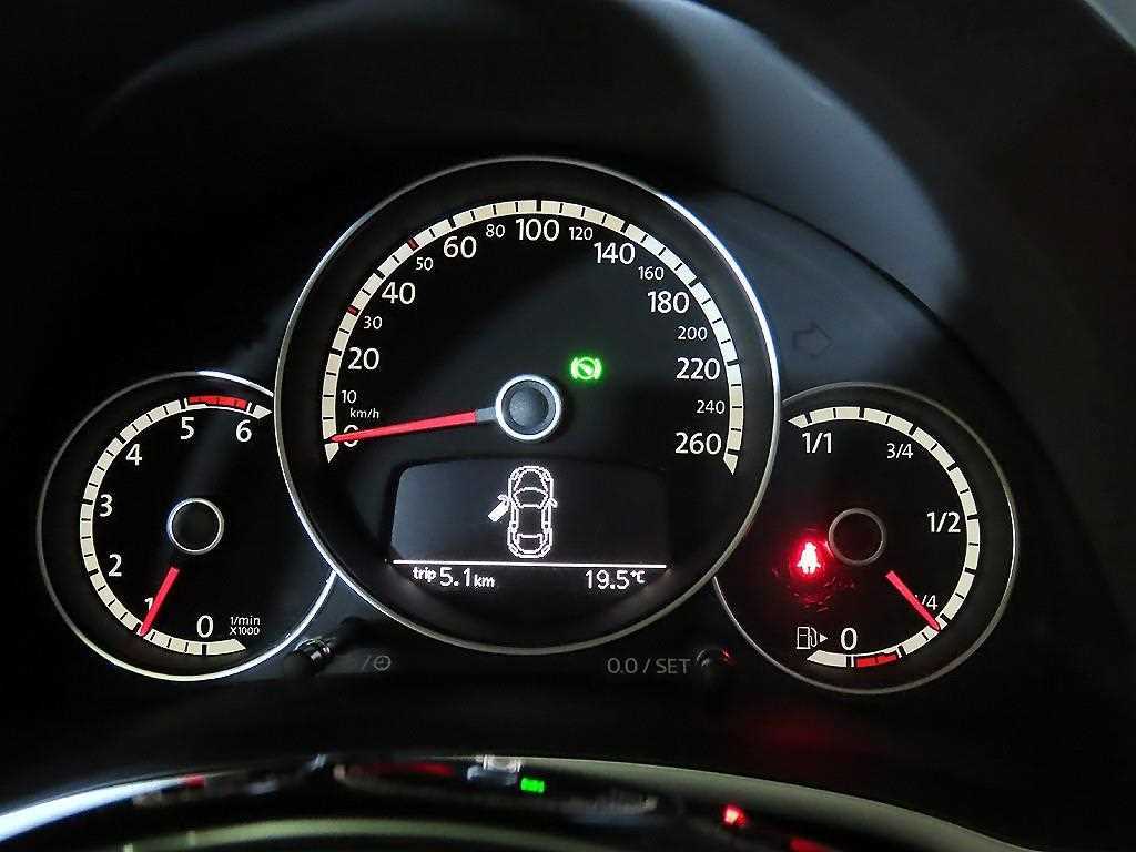 Volkswagen Beetle - Vista 10