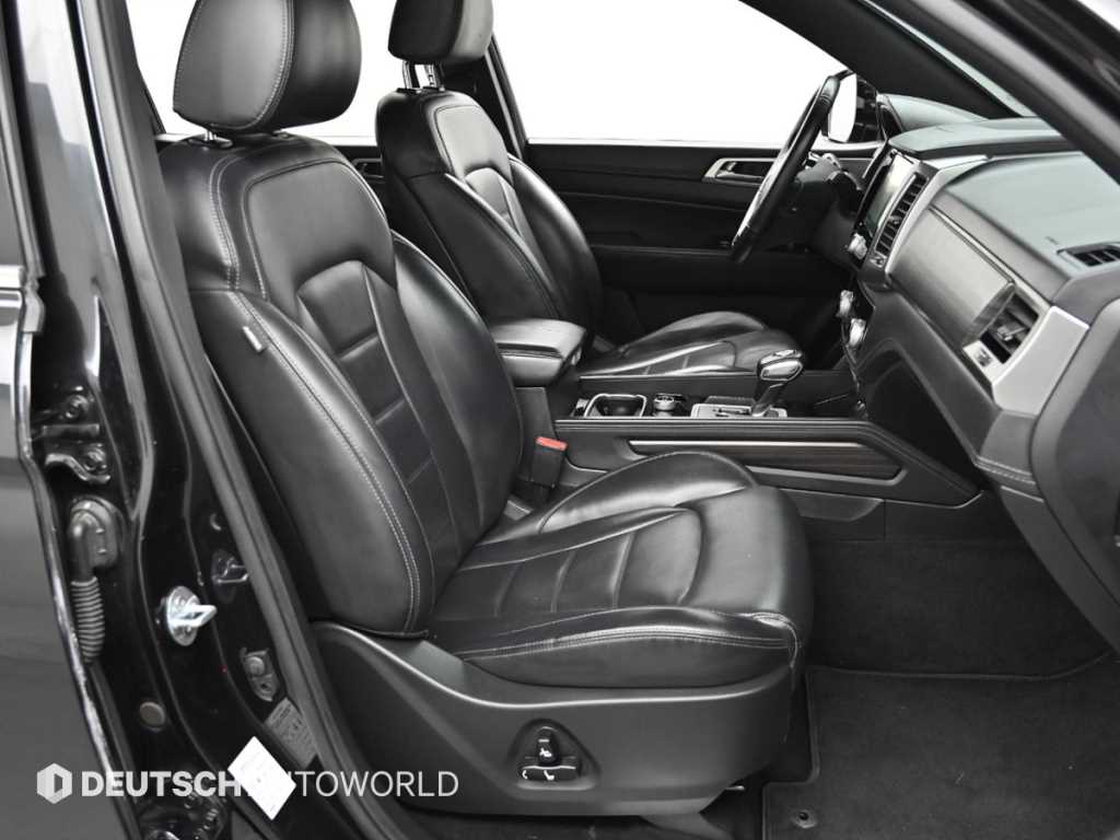 Ssangyong Rexton - Vista 10