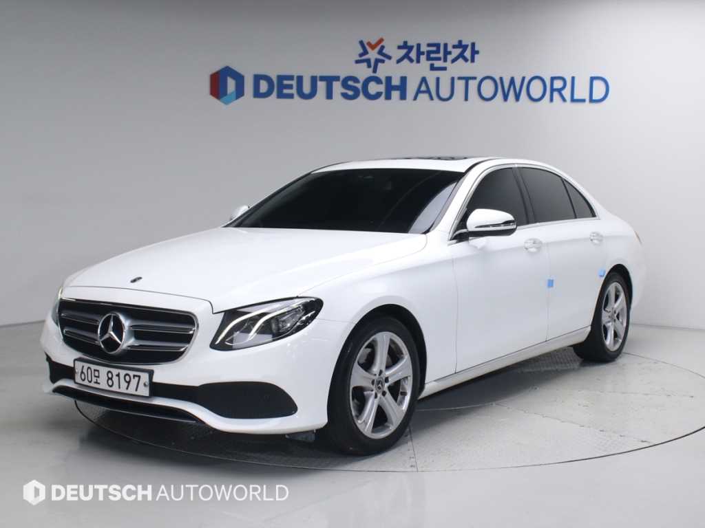 Mercedes Benz E class 2018 - Importación desde Corea - HF Imports Iquique - Foto 1