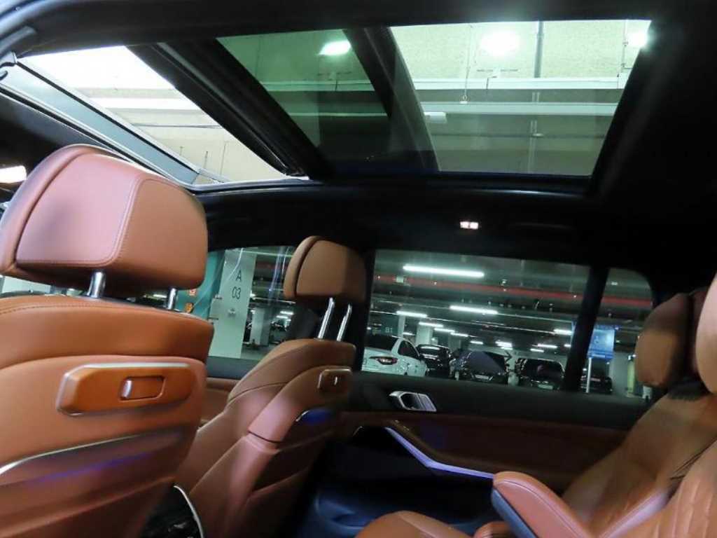 BMW X7 2023 Negro - Importación desde Corea - HF Imports Iquique - Foto 15