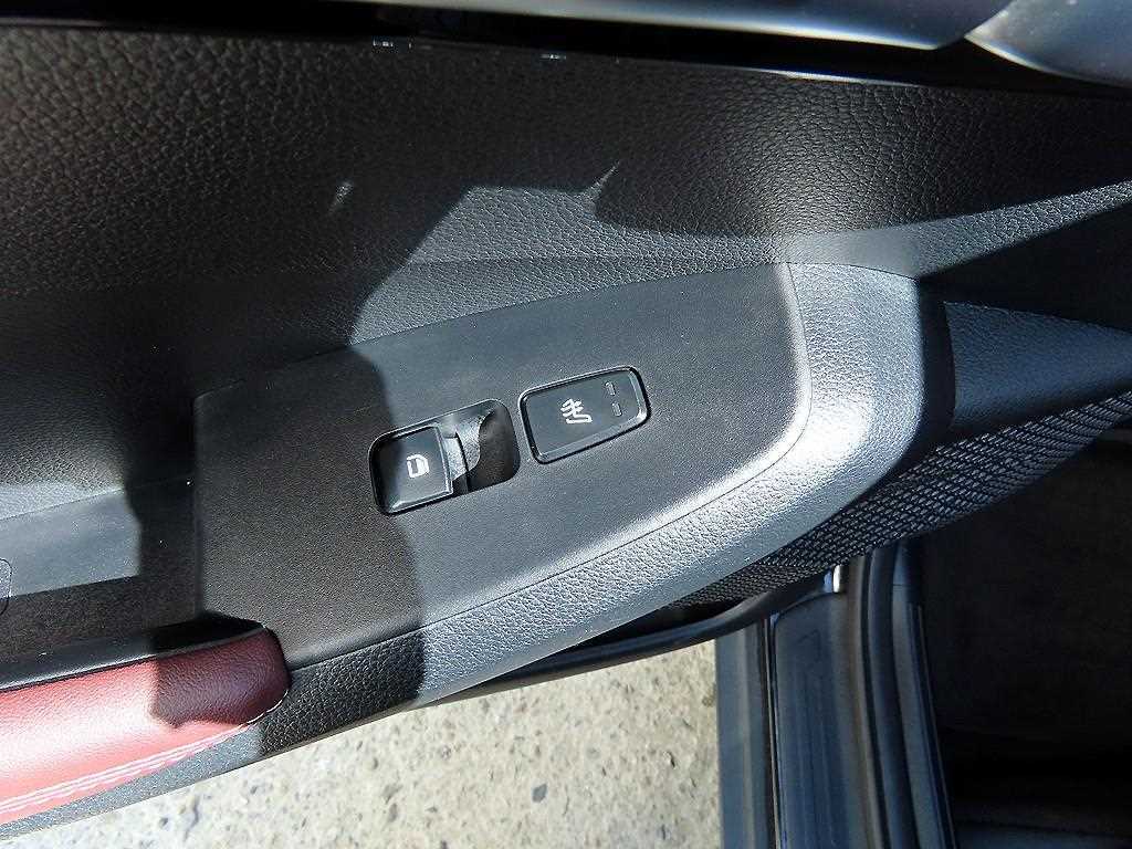 KIA Seltos 2022 Negro - Importación desde Corea - HF Imports Iquique - Foto 17