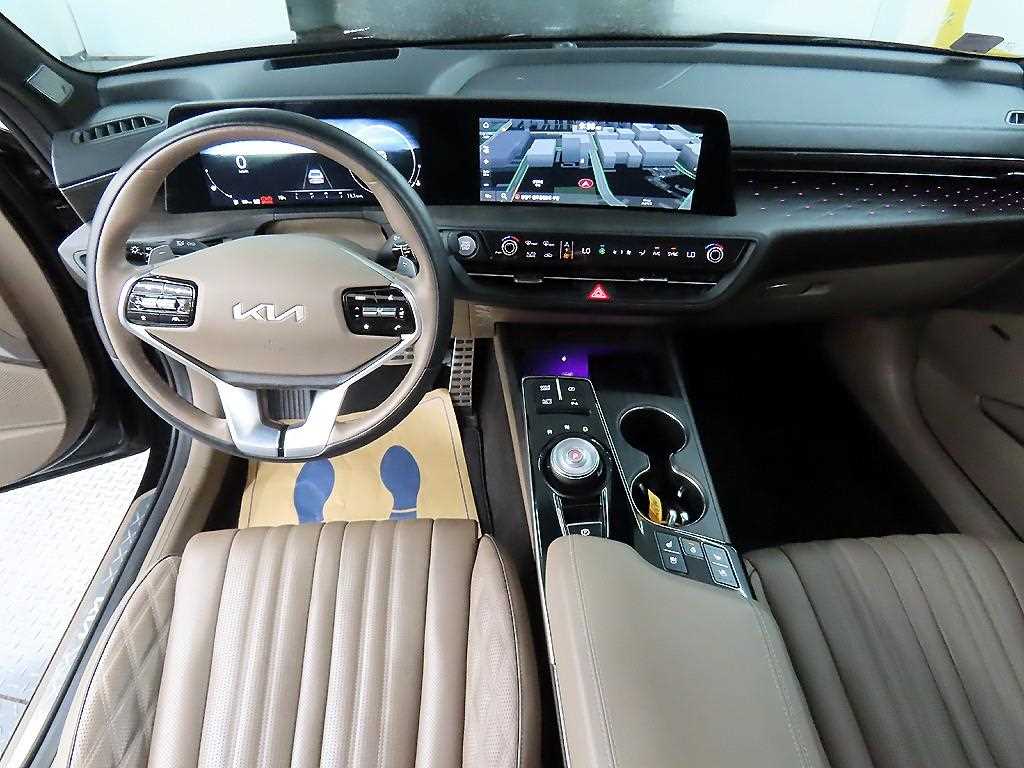 KIA K8 - Vista 7