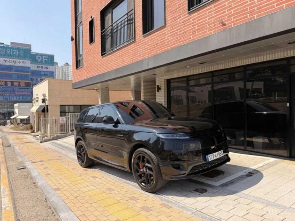 Land Rover Range Rover Sports 2024 Negro - Importación desde Corea - HF Imports Iquique - Foto 1