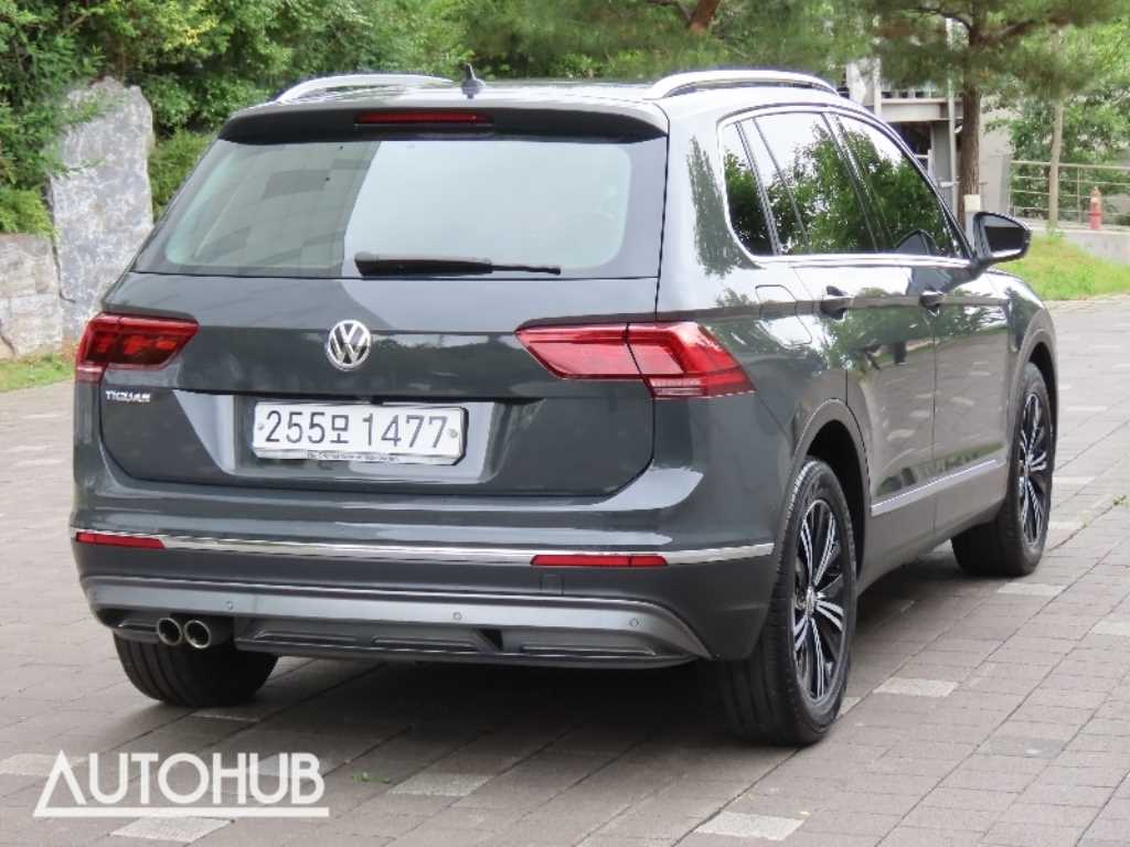 Volkswagen Tiguan - Vista 3