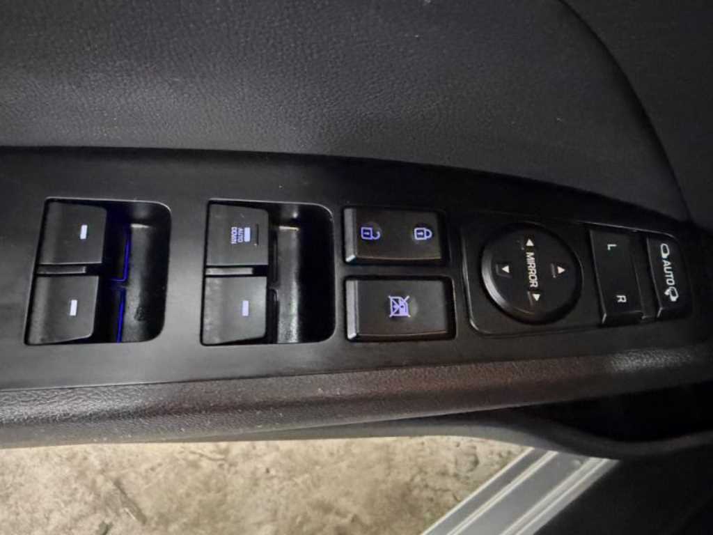 HYUNDAI Avante 2018 - Importación desde Corea - HF Imports Iquique - Foto 17