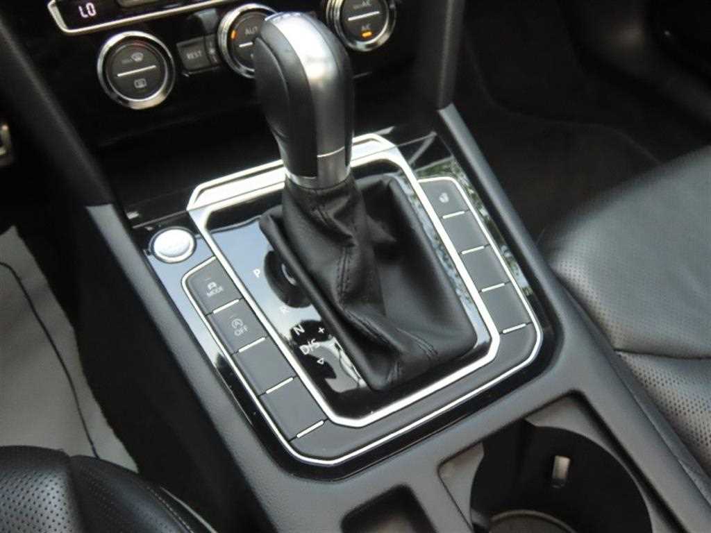 Volkswagen Arteon - Vista 6