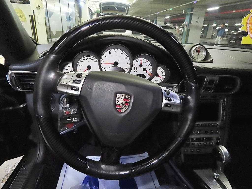 Porsche 911 - Vista 8