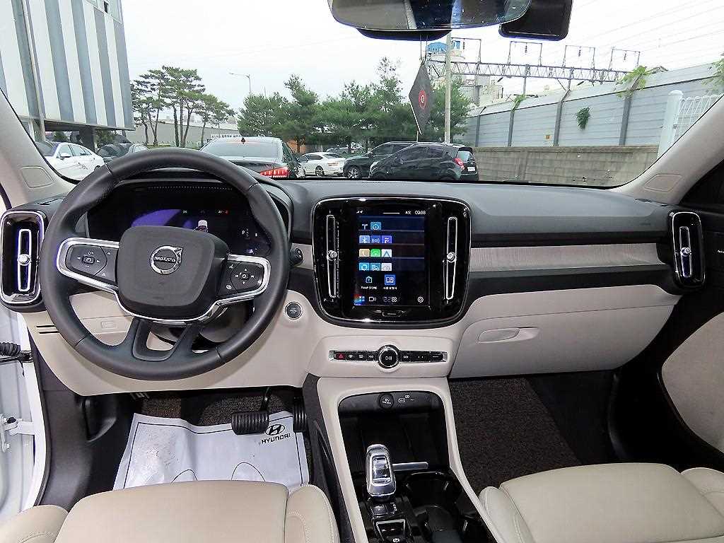 Volvo XC40 - Vista 7