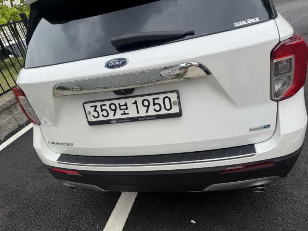 Ford Explorer - Vista 2