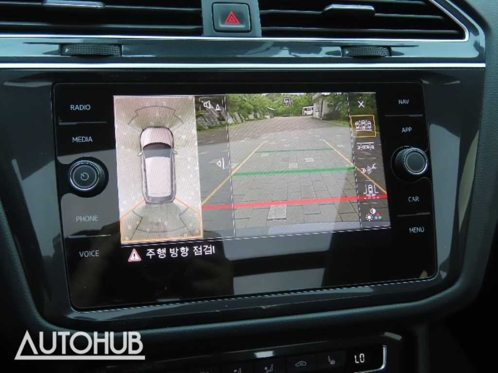 Volkswagen Tiguan - Vista 10